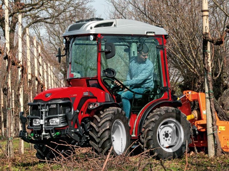Садовий трактор Antonio Carraro TN Toro 6800V