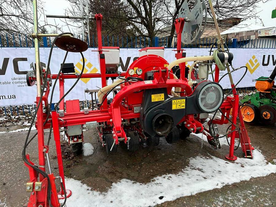 Овочева пневматична сівалка точного висіву Agricola SNT-2-290 «Тандем»