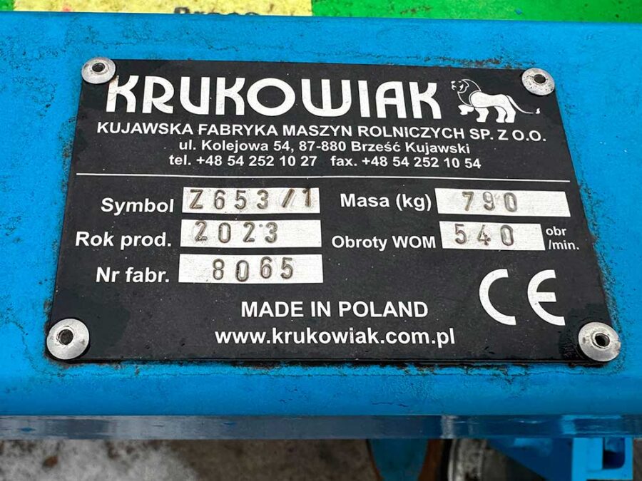 Машина для викопування цибулі KRUKOWIAK модель Z653/1 з квадратним валом